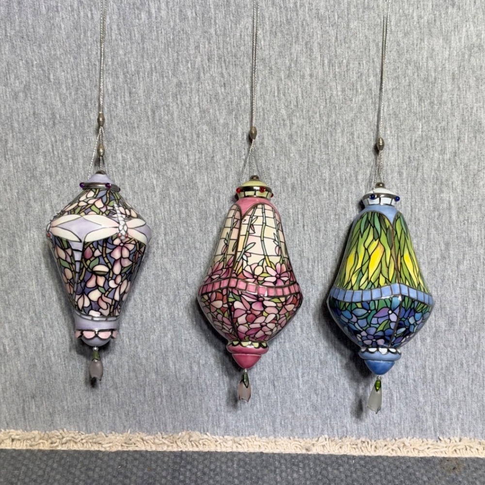VTG Style Stained Glass Floral Ornaments Set of 3 Dragonfly Teardrop 4.5"